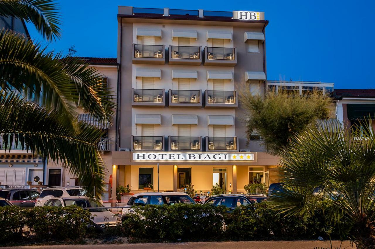 Hotel Biagi & Residence Lido di Camaiore Luaran gambar